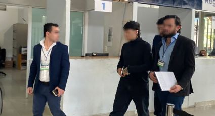 Junior H acude a la fiscalía de Jalisco tras interpretar "El Azul" en las Fiestas de Octubre