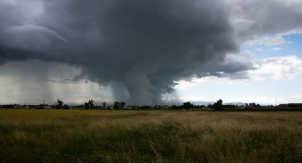 Tornado en Texas deja dos muertos y al menos 20 familias desplazadas