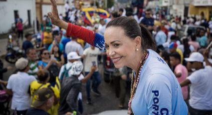 María Corina Machado salió en un barco de Venezuela hacia una isla caribeña para intentar llegar a recibir el Nobel de la Paz: WSJ