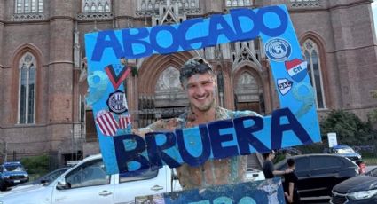 Delantero argentino se gradúa como abogado: es el único futbolista de mil en Primera División con una carrera universitaria