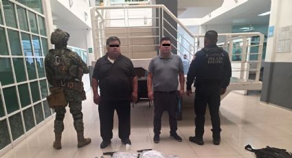 Aseguran 37 millones de pesos en efectivo y detienen a dos sujetos que circulaban en una camioneta blindada en Lomas Verdes
