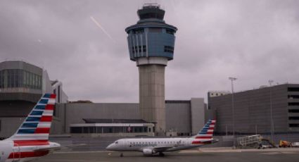 Administración Federal de Aviación de EU investiga si aerolíneas respetaron recorte de vuelos durante cierre de gobierno