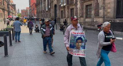 Comienza reunión de padres de los 43 desaparecidos de Ayotzinapa con Sheinbaum