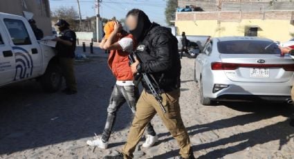 Procesan a tres detenidos en Jalisco por posesión de armas de uso exclusivo de las Fuerzas Armadas; uno de ellos es menor de edad