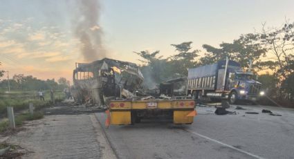 Tabasco gestionará el traslado de víctimas del choque en la autopista Villahermosa-Escárcega