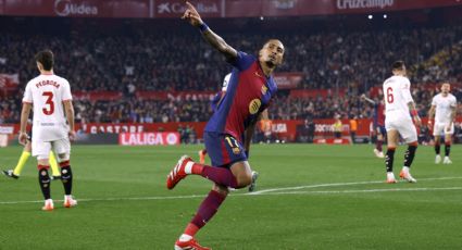 ¡Hay tiro! Barcelona golea al Sevilla y pone al rojo vivo la pelea por el título con el Real Madrid y el Atlético