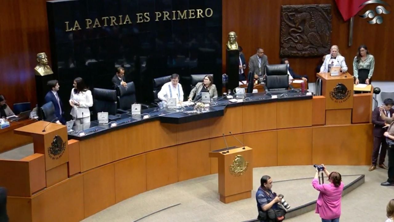 Senado aprueba reforma de simplificación de trámites