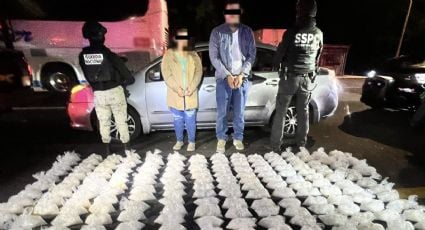 Detienen a pareja con 100 kilos de metanfetamina en carretera Culiacán-Mazatlán