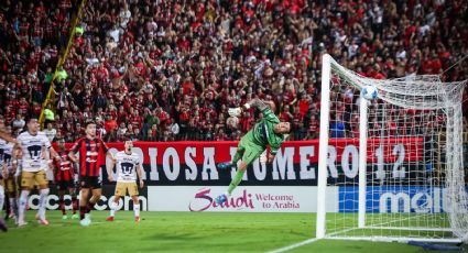 Pumas empata en Costa Rica con un golazo y avanza a Cuartos de Final de la Concacaf Champions Cup