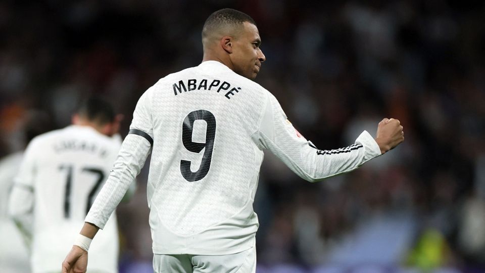Kylian Mbappé, delantero del Real Madrid, celebra el doblete que logró ante el Leganés.