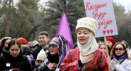 Miles de mujeres marchan alrededor del mundo en defensa de sus derechos