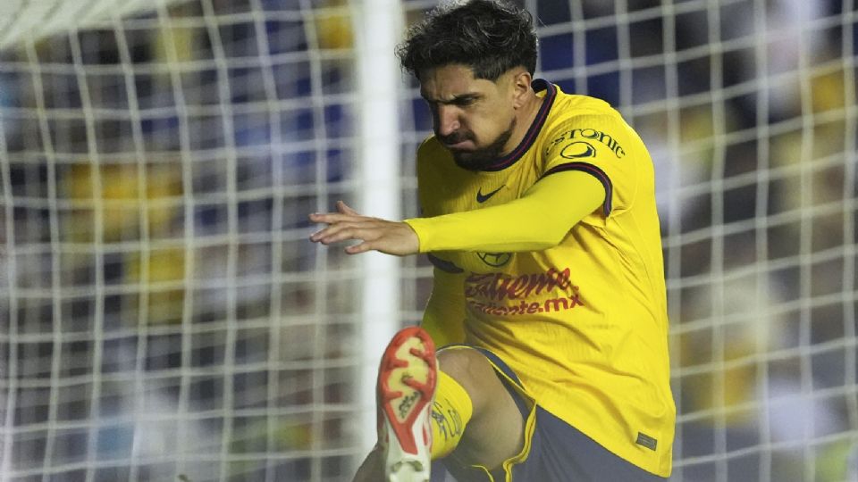 Diego Valdés patea en lamento americanista.