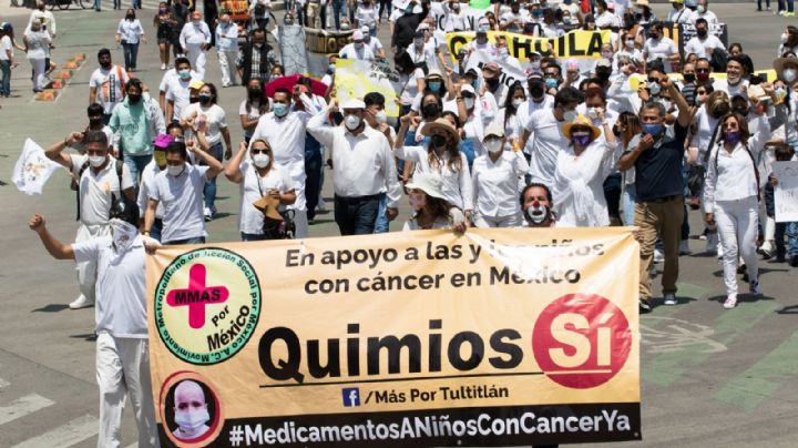 Miles de pacientes con cáncer, diabetes, trasplantes y salud mental, en vilo tras cancelación de compras de medicamentos para 2025 y 2026