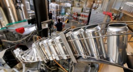 Estados Unidos añade importaciones de cerveza y latas vacías entre los aranceles al aluminio que entrarán en vigor el viernes