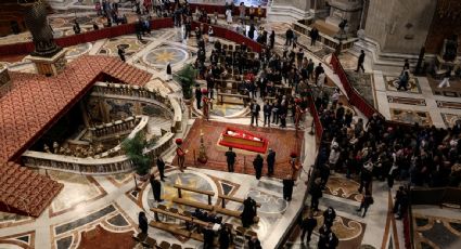 Finaliza el segundo día de despedida al papa: han acudido al menos 90 mil personas a la capilla ardiente