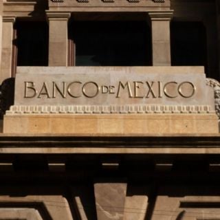 Banxico advierte sobre riesgos al sistema financiero por conflictos geopolíticos; insta a vigilarlos