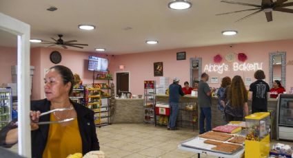 Asistir a panadería de mexicanos en Texas se ha convertido en una declaración política tras redada