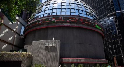 Peso y bolsa mexicana repuntan en las primeras operaciones tras freno a aranceles de Trump