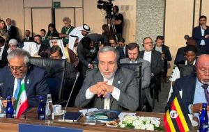 “Tendrán consecuencias duraderas”: Irán no descarta ninguna opción para defender su soberanía tras ataque de EU