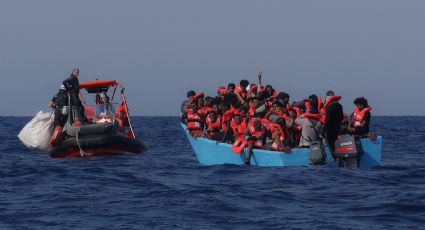 Mueren tres hermanas ahogadas al hundirse embarcación de migrantes en el Mediterráneo; tenían nueve, 11 y 17 años