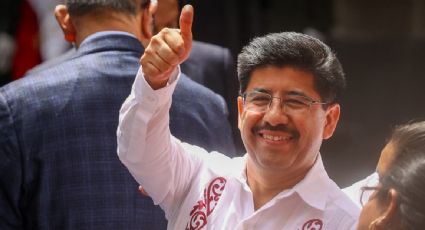 "Sistema de justicia tenía matices lamentables y desastrosos", dice Hugo Aguilar al recibir bastón de mando