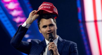Departamento de Estado de EU anuncia que prohibirá la entrada a personas que celebren el asesinato de Charlie Kirk
