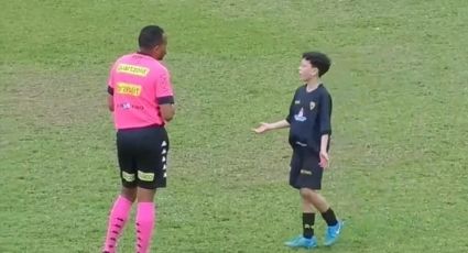 Polémica en Brasil: Expulsan a niño de 12 años por pararse sobre el balón al considerarlo “conducta antideportiva”