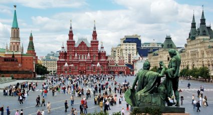 Exdiplómatico ruso pasará 12 años en prisión de máxima seguridad tras acusación de vender información secreta a EU