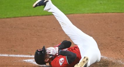 ¡Escalofriante! David Fry, beisbolista de Cleveland, sufre un pelotazo en la cara a 160 kilómetros por hora y es trasladado al hospital