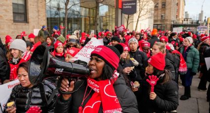 Al menos 15 mil enfermeros en Nueva York se van a huelga; exigen mejores condiciones de trabajo