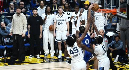 ¡Espectacular! Anthony Black, del Magic, logra clavada sobre cuatro rivales en histórico primer juego de la NBA en Alemania