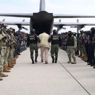 Al menos 13 líderes criminales enviados a EU piden su repatriación a Relaciones Exteriores