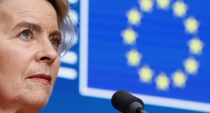 Comisión Europea quiere mantener congeladas seis meses más las represalias arancelerias a EU