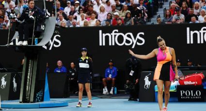 Sabalenka fue sancionada en pleno partido por sus gritos calificados como “sonido anormal”; de nuevo la ucraniana Svitolina le negó el saludo