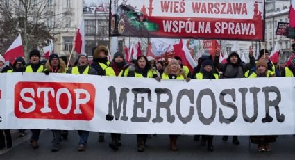 Detienen a medio centenar de campesinos en París durante protestas contra acuerdo entre la UE y Mercosur