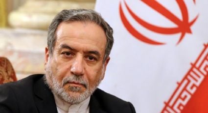 Entre maniobras navales, Irán se reúne con agencia atómica de la ONU previo a su diálogo con EU