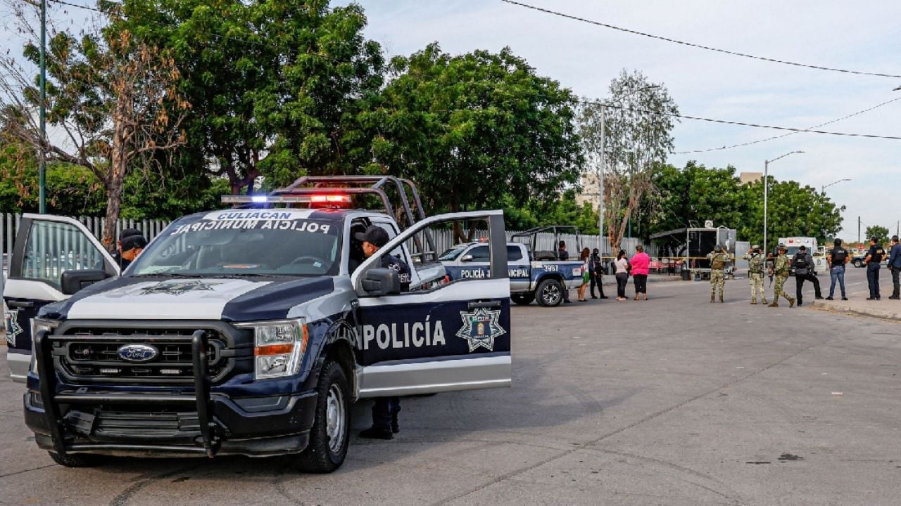 Familia es agredida a balazos en Sinaloa al salir a buscar a