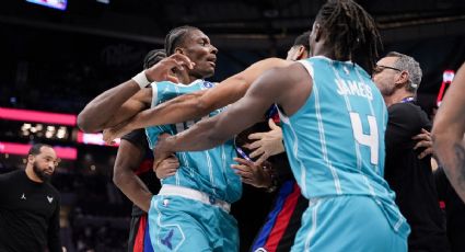 ¡Se arma la campal en la duela! Jugadores del Pistons-Hornets se enfrascan en una pelea a puño limpio y cuatro terminan expulsados