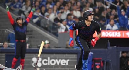 ¡Tremendo poder! El novato mexicano Brandon Valenzuela logra su primer jonrón en Grandes Ligas con batacazo de 179 km/h