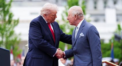 "Ve al joven Carlos, es muy lindo": Trump afirma que su madre tenía un "crush" con el rey británico