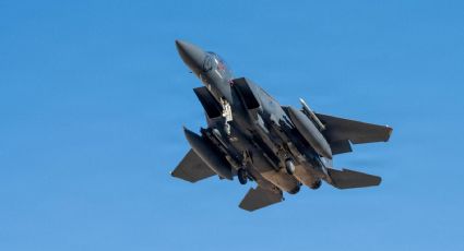 Irán derriba un caza estadounidense en su territorio, según medios de Teherán; buscan a dos pilotos