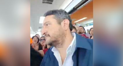 “Fuera Morena”: abuchean a Andy López Beltrán durante su llegada al aeropuerto en Chihuahua