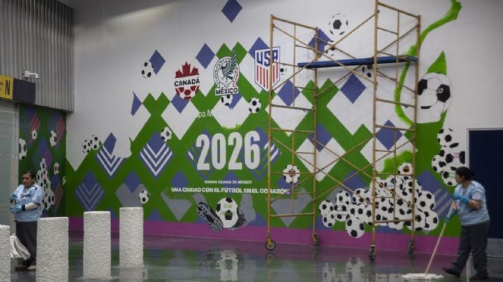 AICM da contrato directo de 400 mil pesos a teniente de fragata para murales mundialistas