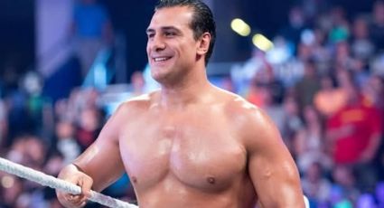 El luchador Alberto del Río se burla de la violencia contra la mujer en plena función, días después de salir de la cárcel por agredir a su esposa