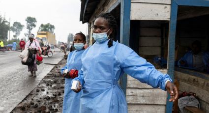 Brote de ébola: Uganda suspende transporte aéreo y terrestre con el Congo para prevenir contagios