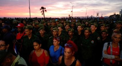 Cubanos salen a las calles de La Habana a manifestarse en contra de la imputación de EU a Raúl Castro