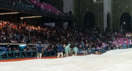 Se empaña la inauguración del Estadio Yu’va de beisbol en Oaxaca: suspenden el juego por lluvia y hay protestas por irregularidades