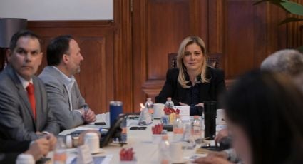 FGR cita a comparecer a la gobernadora de Chihuahua por el caso de los agentes de la CIA; pregunta si ya llamaron a Rocha Moya