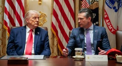 "Vamos a la guerra contra los cárteles", anuncia Pete Hegseth frente a Trump en medio de tensiones con México