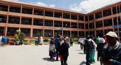 Detienen en Kenia a ocho estudiantes señaladas de provocar el incendio en un internado que mató a 16 niñas